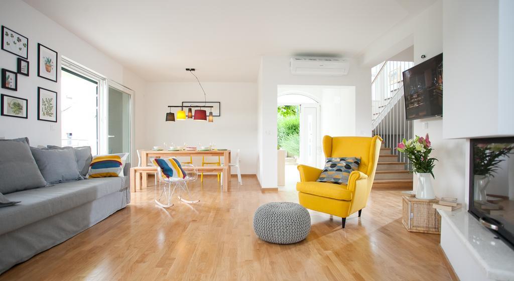 Villa Luna Имотски Екстериор снимка