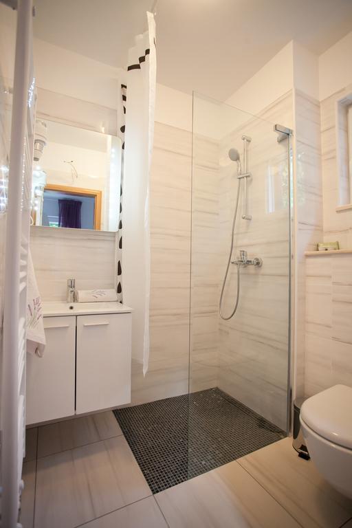 Villa Luna Имотски Екстериор снимка