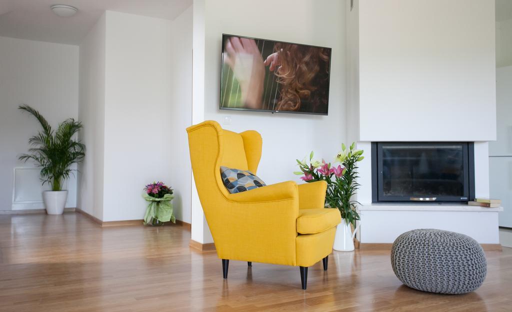 Villa Luna Имотски Екстериор снимка